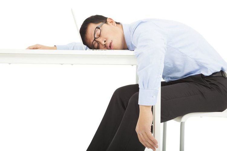 Cách hết mệt khi đi làm về mà không cần nằm dài cả buổi