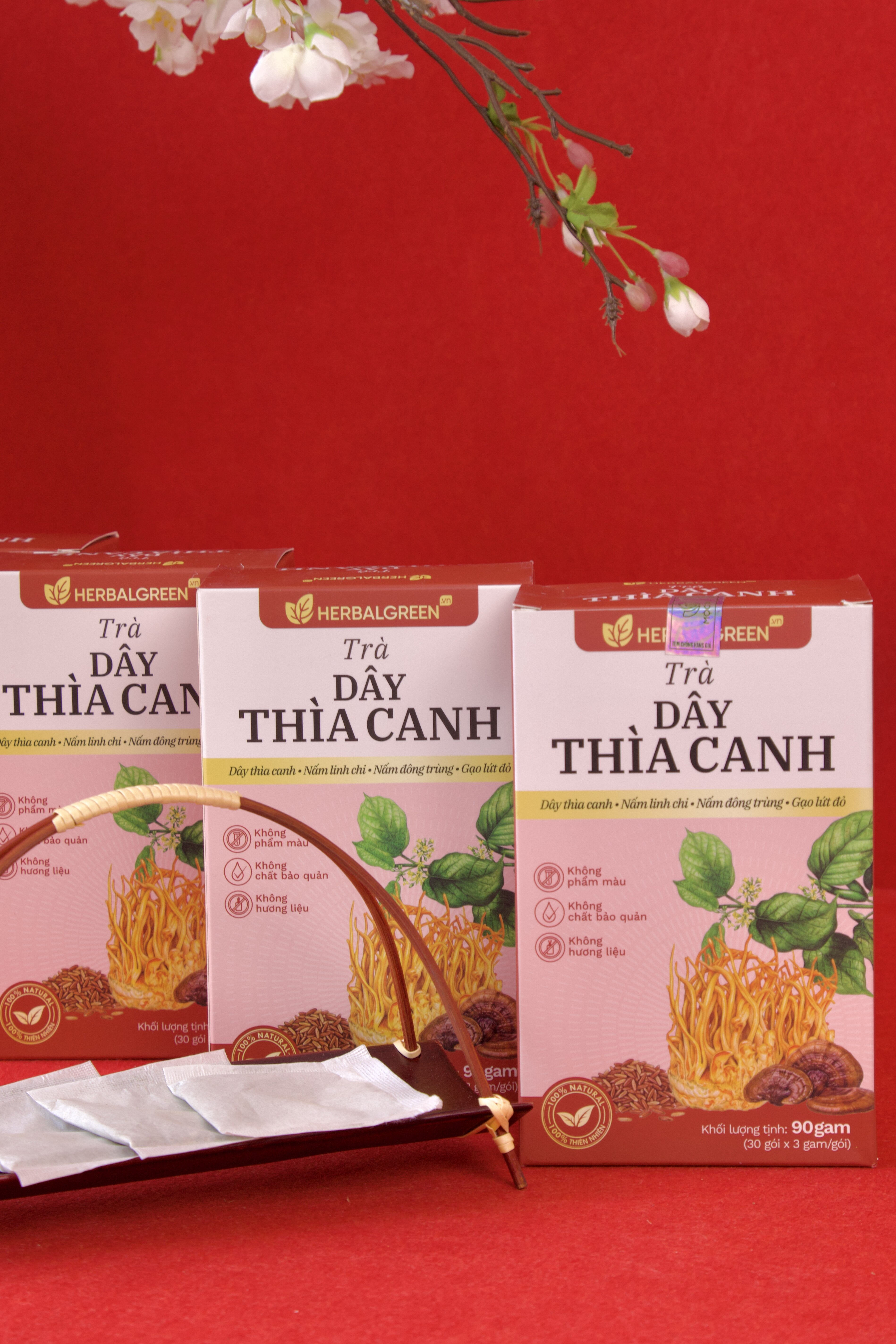 Uống trà dây thìa canh buổi sáng hay tối tốt hơn?